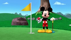 Daisy's Hole in One Mystery