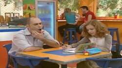 ההמבורגרי מת מצחוק