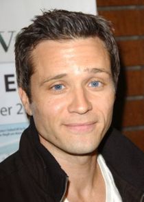 Seamus Dever