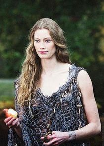  Alyssa Sutherland