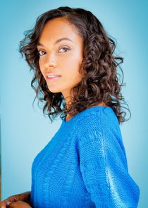  Lyndie Greenwood