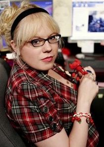  Kirsten Vangsness