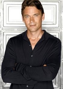  Dougray Scott