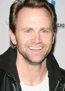 Lee Tergesen