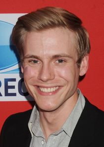  Zachary Booth