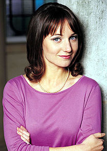  Polly Maberly