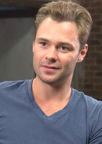 Patrick John Flueger