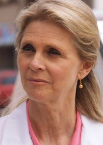 Dr. Vanessa Calder