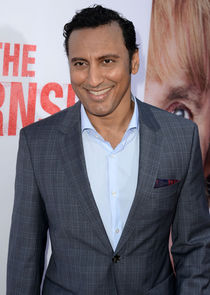  Aasif Mandvi