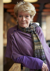 Janet Suzman