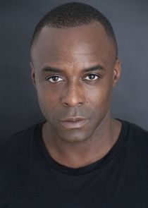 Ariyon Bakare