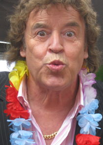  Tony Marshall