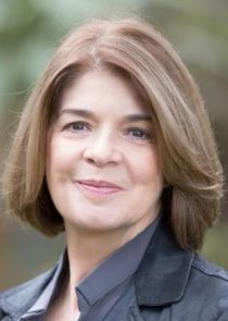  Julia Watson