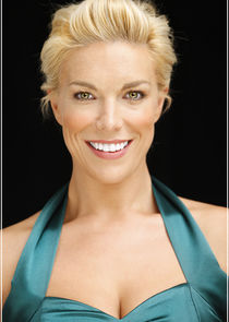  Hannah Waddingham