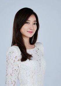 Yoon Ji Young