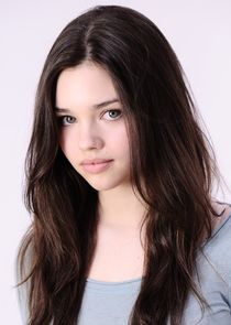  India Eisley
