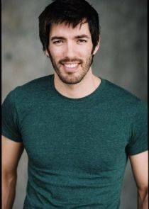 Drew Scott