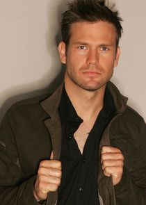  Matthew Davis