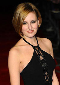  Laura Carmichael