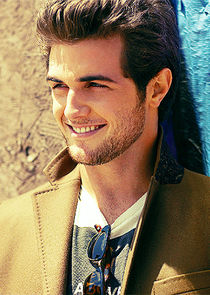 Beau Mirchoff