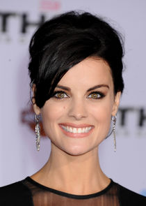  Jaimie Alexander