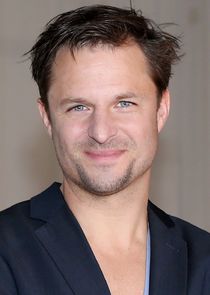 Kép: Philipp Hochmair színész profilképe