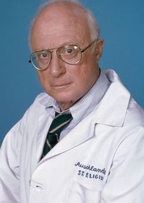 Dr. Daniel Auschlander