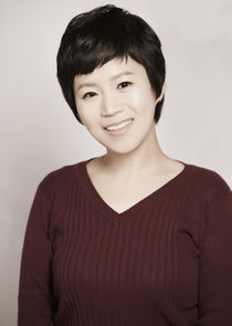 Joo In Young