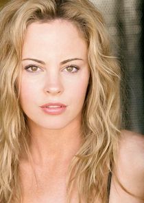 Chandra West