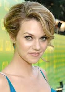 Hilarie Burton