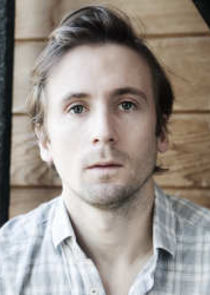  Tom Basden