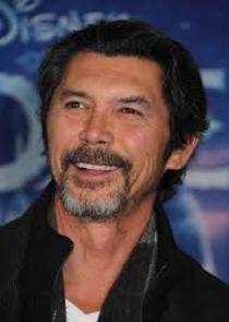  Lou Diamond Phillips