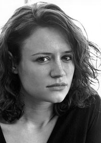 Nadine Lewington