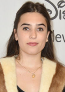  Clara Mamet