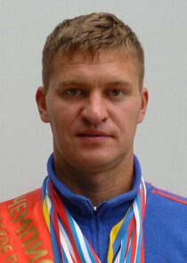Павел Комаров