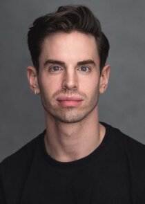 Liam Dean