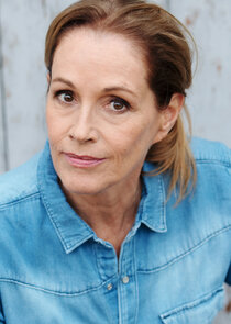 Sabine Bach