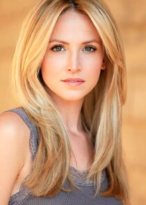 Jaclyn Lyons