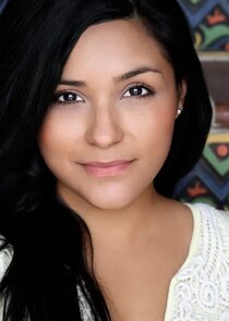 Lorena Flores