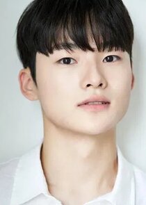 Dong Geon Hong