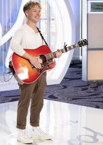 Baylee Littrell