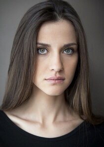 İrem Helvacıoğlu