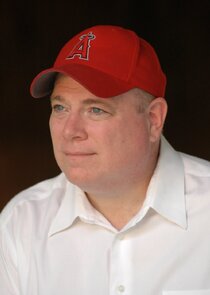 Michael Rowe