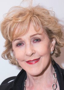 Patricia Hodge
