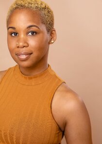 Nicole Collins