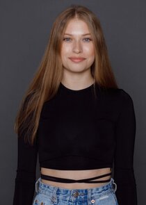 Полина Аниканова