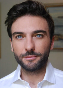 Javier Naya
