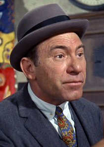 Louis Quinn