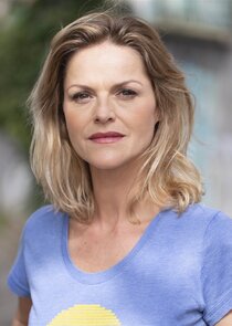 Crystal Shepherd-Cross