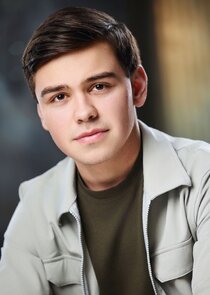 Harry Eaton